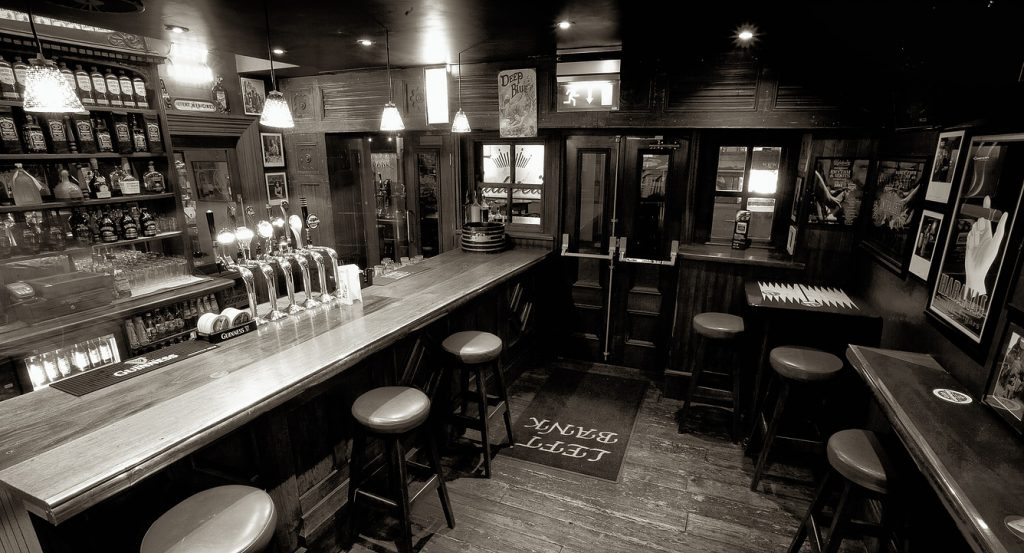 Traditional bar design Kilkenny