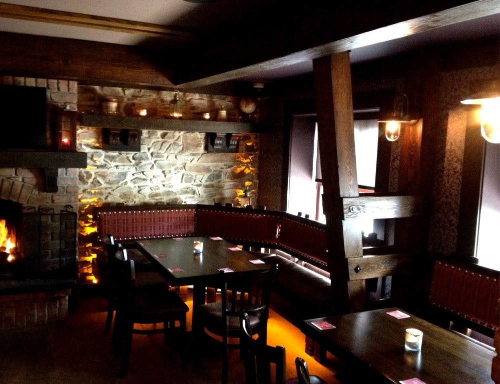 Traditional Bar design Donegal